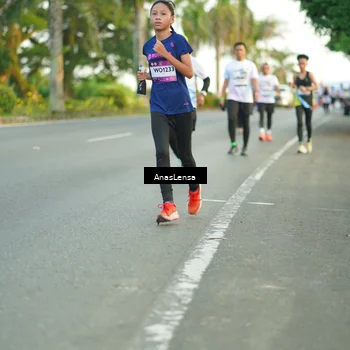 Runner Photo 7752942