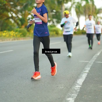 Runner Photo 7752946