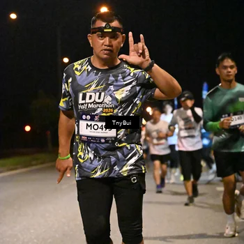 Runner Photo 7752964