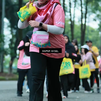 Runner Photo 7752971
