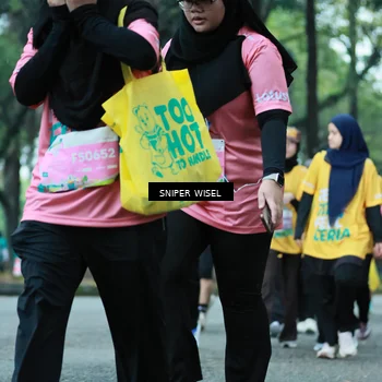 Runner Photo 7752973