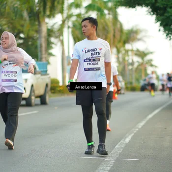 Runner Photo 7752992