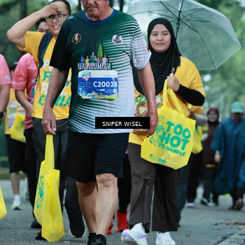 Runner Photo 7752996