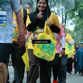 Runner Photo 7753002