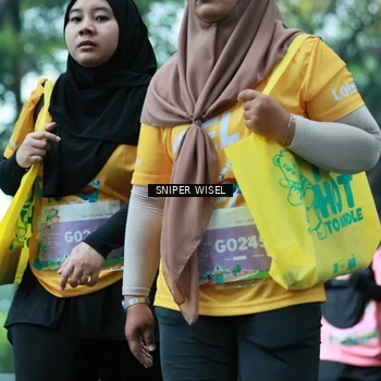 Runner Photo 7753020