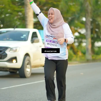 Runner Photo 7753029