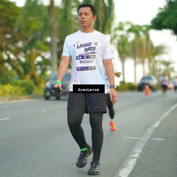 Runner Photo 7753042