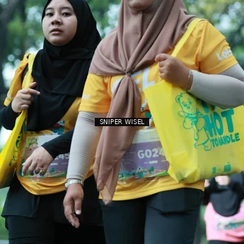 Runner Photo 7753054