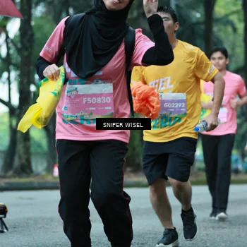 Runner Photo 7753075