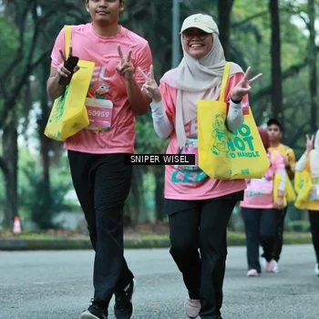 Runner Photo 7753079