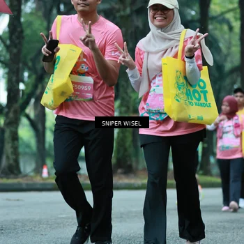 Runner Photo 7753083
