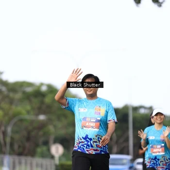 Runner Photo 7753085