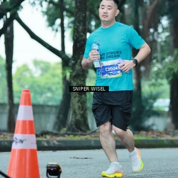 Runner Photo 7753089