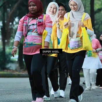 Runner Photo 7753093