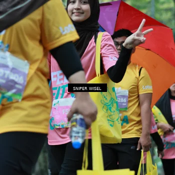 Runner Photo 7753103