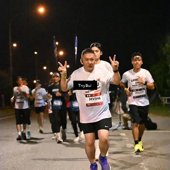 Runner Photo 7753113