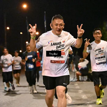 Runner Photo 7753123