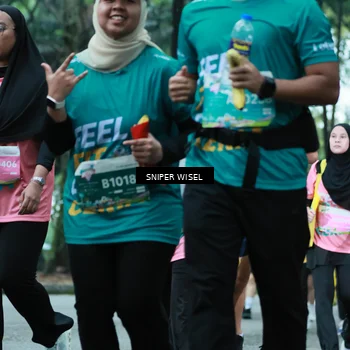 Runner Photo 7753126
