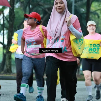 Runner Photo 7753144
