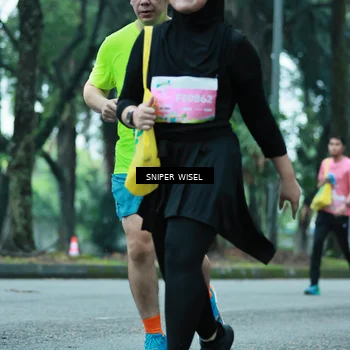 Runner Photo 7753177