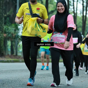 Runner Photo 7753178