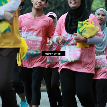 Runner Photo 7753195