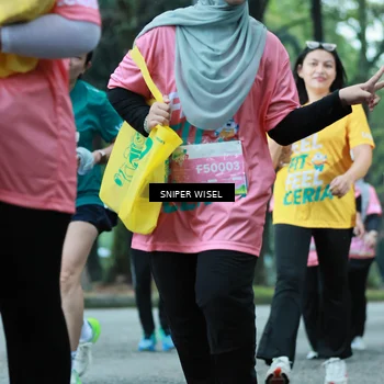 Runner Photo 7753201