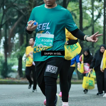 Runner Photo 7753256