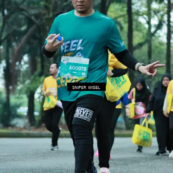 Runner Photo 7753263