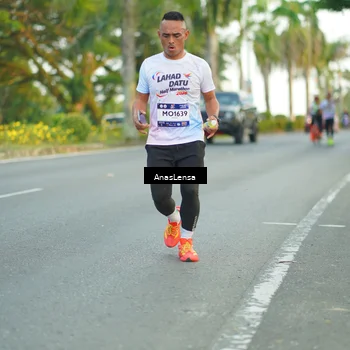 Runner Photo 7753291