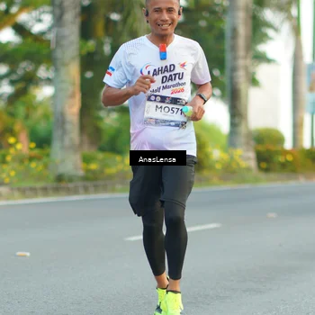 Runner Photo 7753321