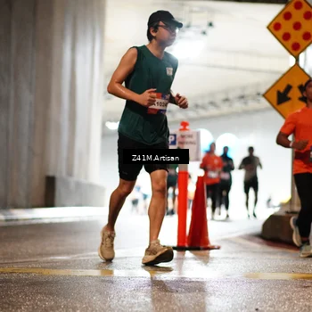 Runner Photo 7753350