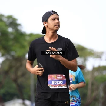 Runner Photo 7753353