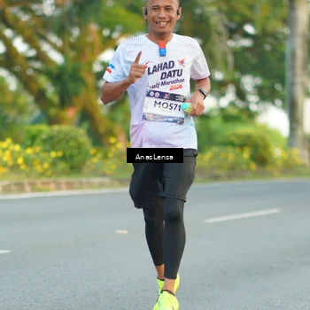 Runner Photo 7753366