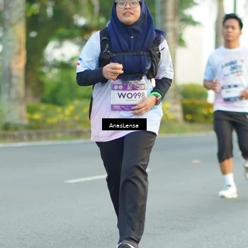 Runner Photo 7753372