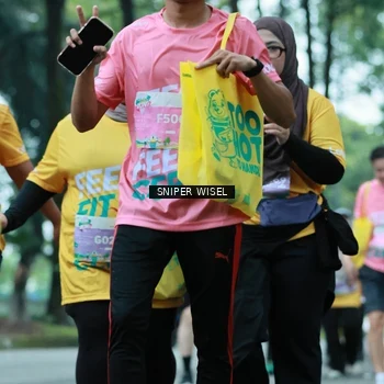 Runner Photo 7753410