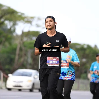 Runner Photo 7753423