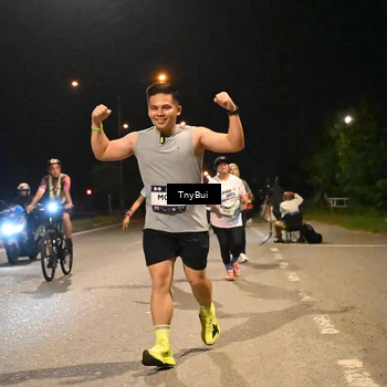 Runner Photo 7753429