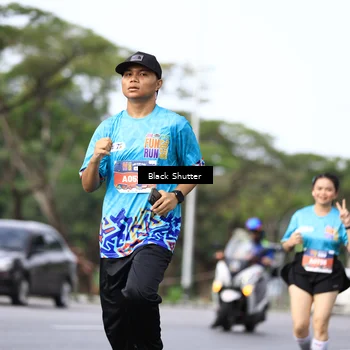 Runner Photo 7753432