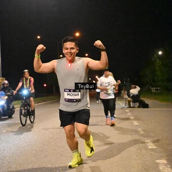 Runner Photo 7753435