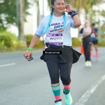 Runner Photo 7753448