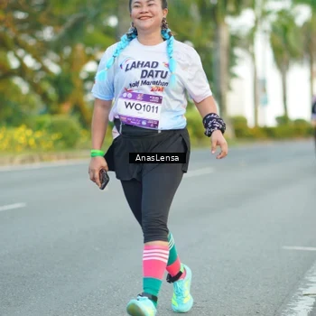 Runner Photo 7753474