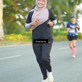 Runner Photo 7753485