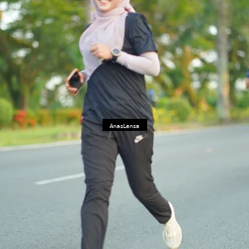 Runner Photo 7753496