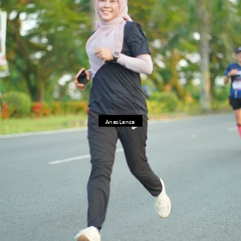 Runner Photo 7753498