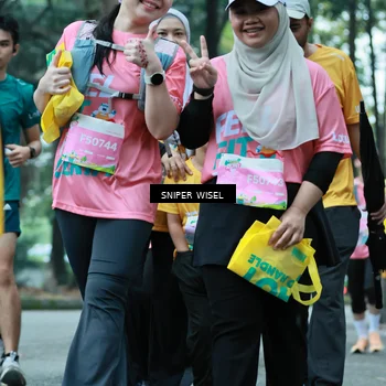 Runner Photo 7753515