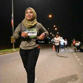 Runner Photo 7753540