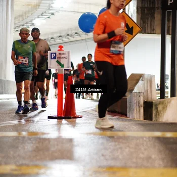 Runner Photo 7753557