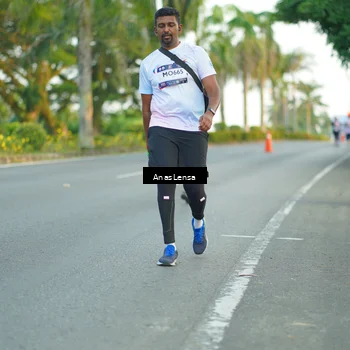 Runner Photo 7753580