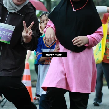 Runner Photo 7753587